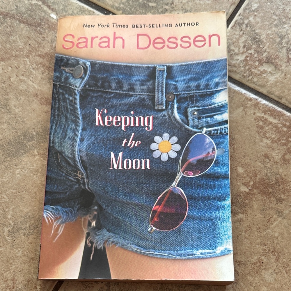 Keeping the Moon by Sarah Dessen teen fiction